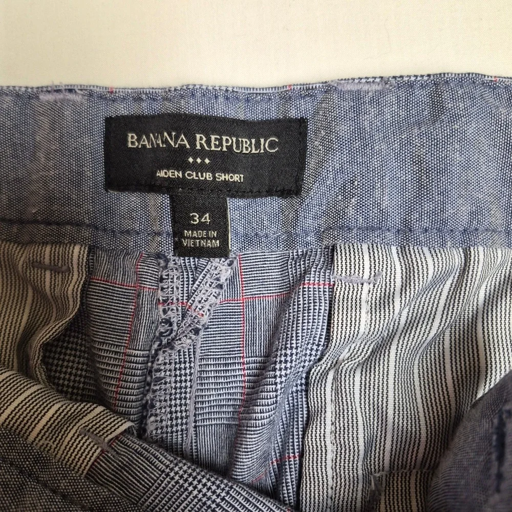Banana Republic Aiden Club Short Mens‎ 34 Blue Plaid Cotton Spandex Slim Fit